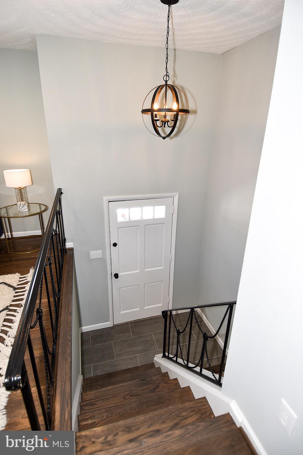 6404 Cipriano Road Lanham, MD 20706 - Photo 3 of 28 Foyer