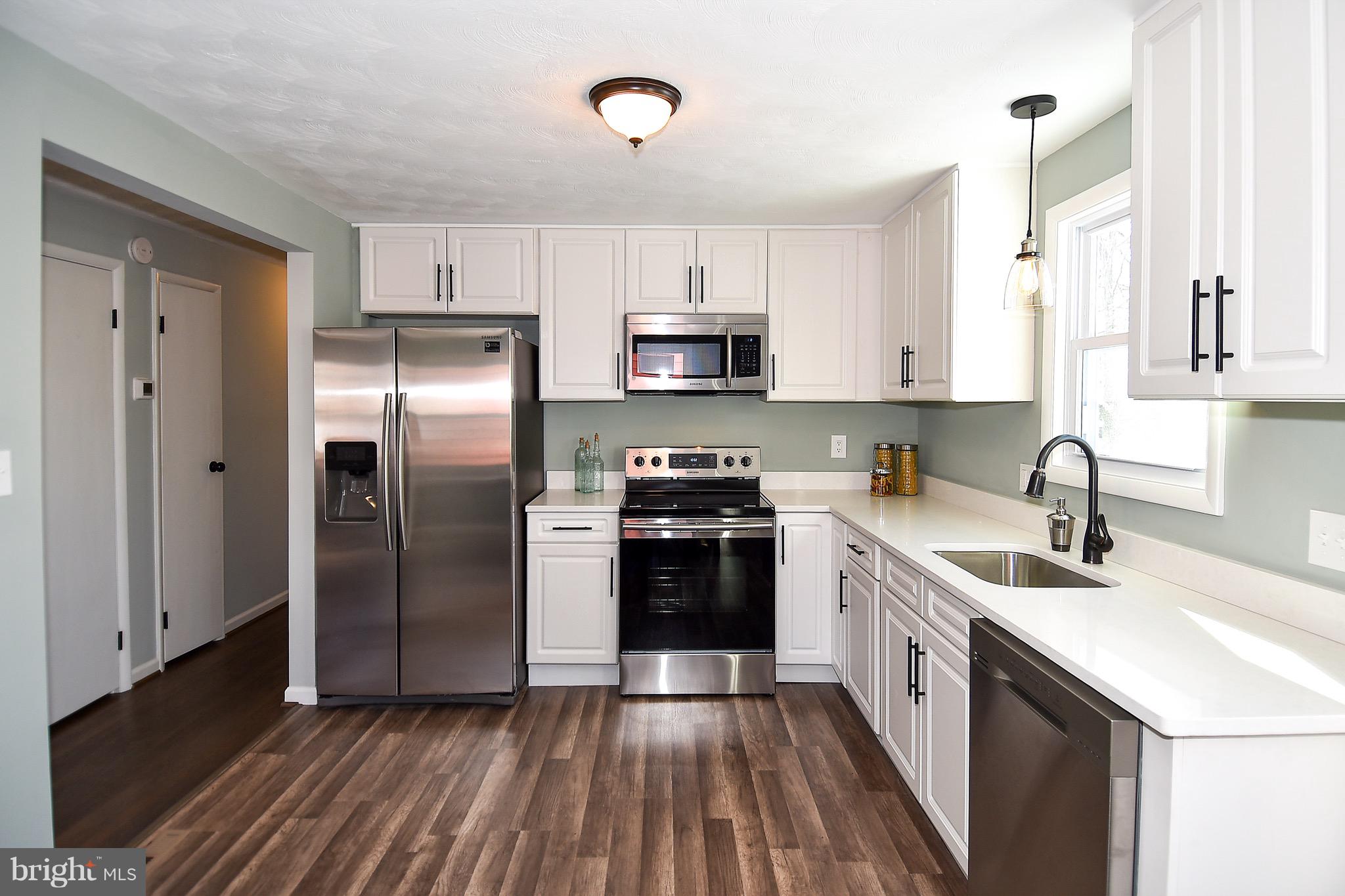 6404 Cipriano Road Lanham, MD 20706 - Photo 9 of 28 Gallery Image 9