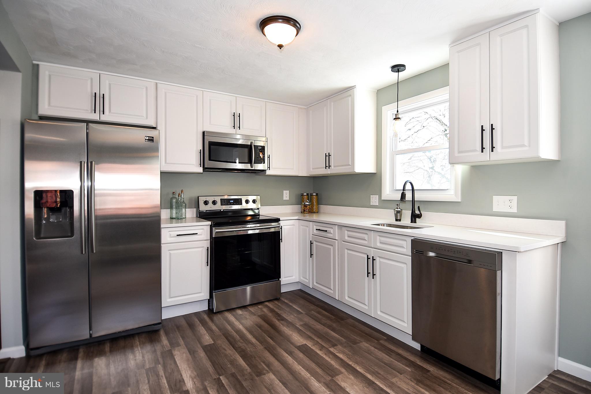 6404 Cipriano Road Lanham, MD 20706 - Photo 10 of 28 Kitchen