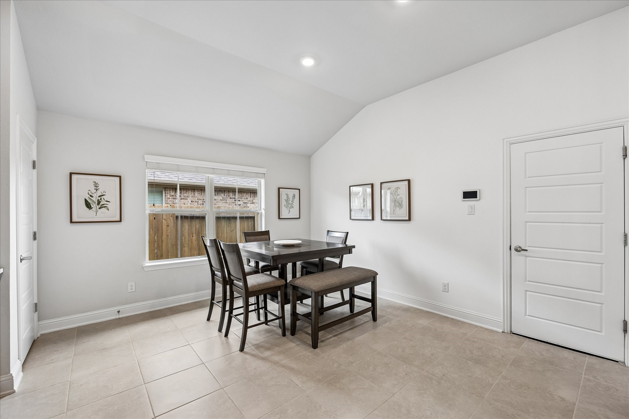 10227 Whitney Reach Drive Rosharon, TX 77583 - Photo 13 of 28 This spacious kitchen comfortably accommodates a breakfast table.