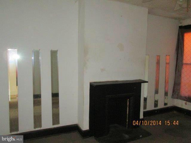 2281 Reisterstown Road Baltimore, MD 21217 - Photo 4 of 9 Family Room