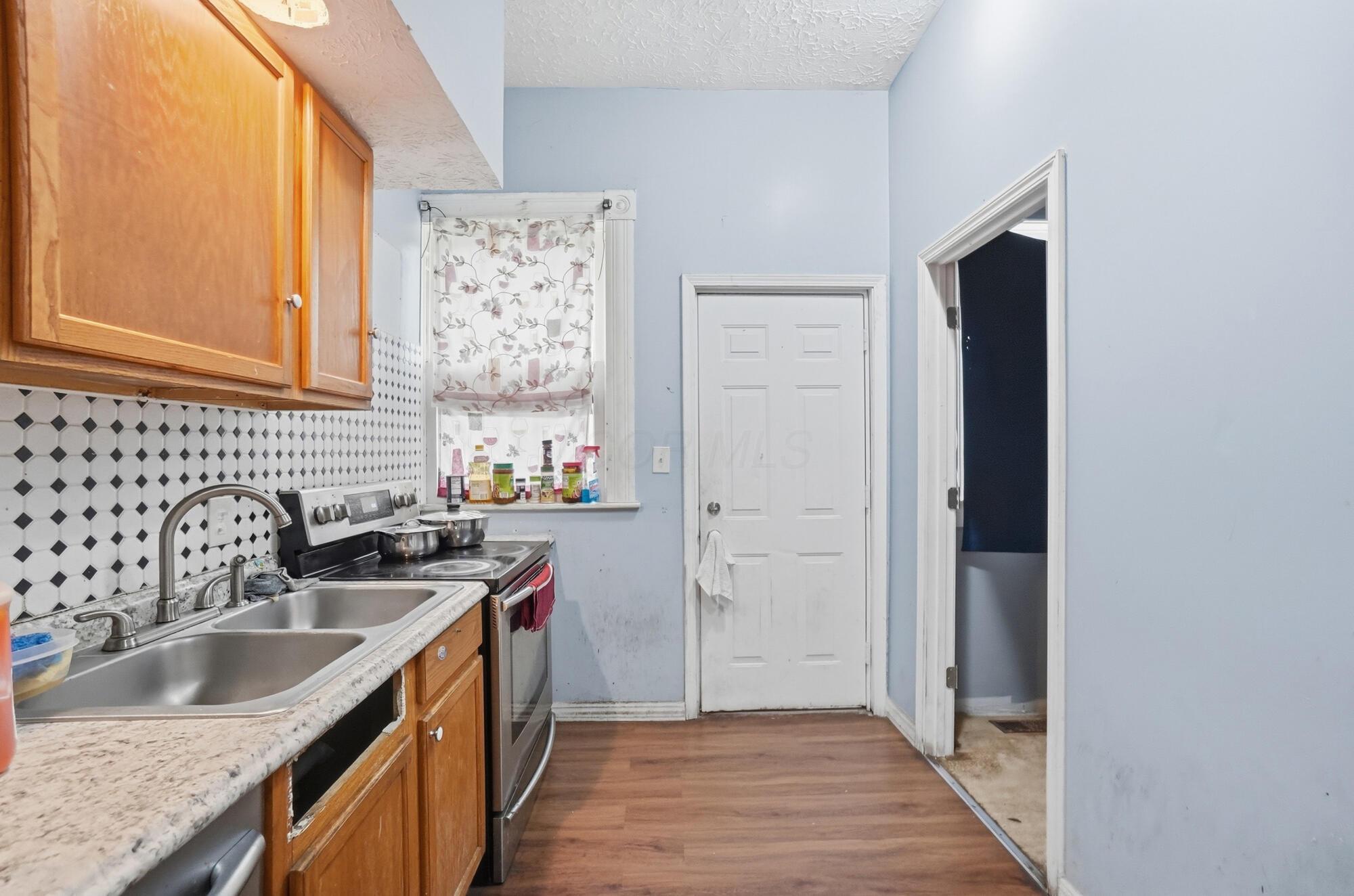 1501 East High Street Springfield, OH 45505 - Photo 27 of 45 035