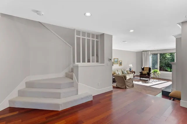 $1,250,000 | 75 Country Club Way, Ipswich, MA 01938