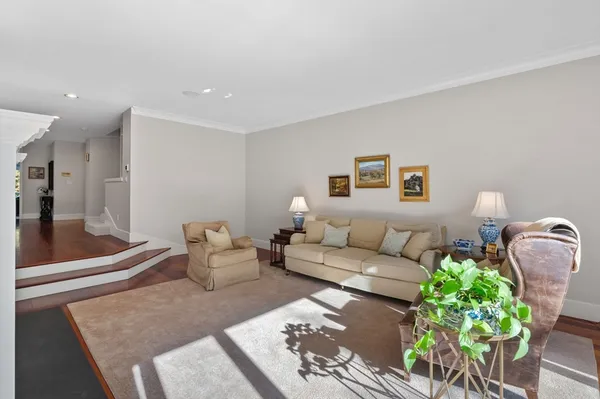 $1,187,500 | 75 Country Club Way, Ipswich, MA 01938