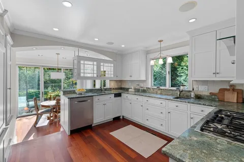 $1,187,500 | 75 Country Club Way, Ipswich, MA 01938