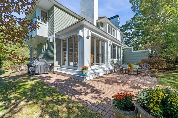 $1,187,500 | 75 Country Club Way, Ipswich, MA 01938