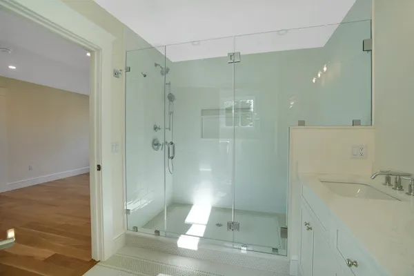 $4,900,000 | 23 Pinehurst Road, Edgartown, MA 02539