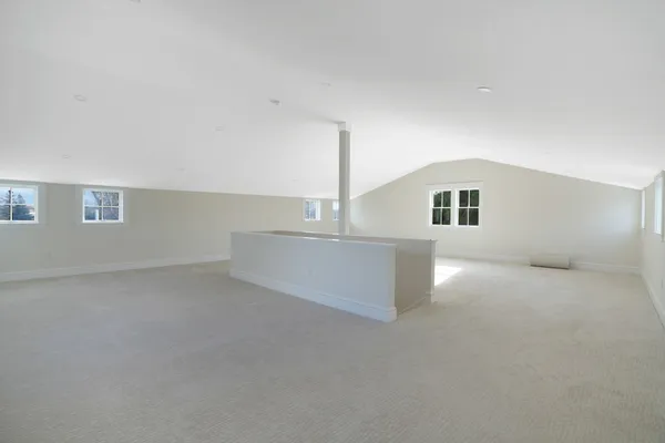 $4,900,000 | 23 Pinehurst Road, Edgartown, MA 02539