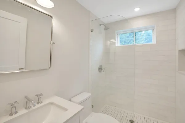 $4,900,000 | 23 Pinehurst Road, Edgartown, MA 02539