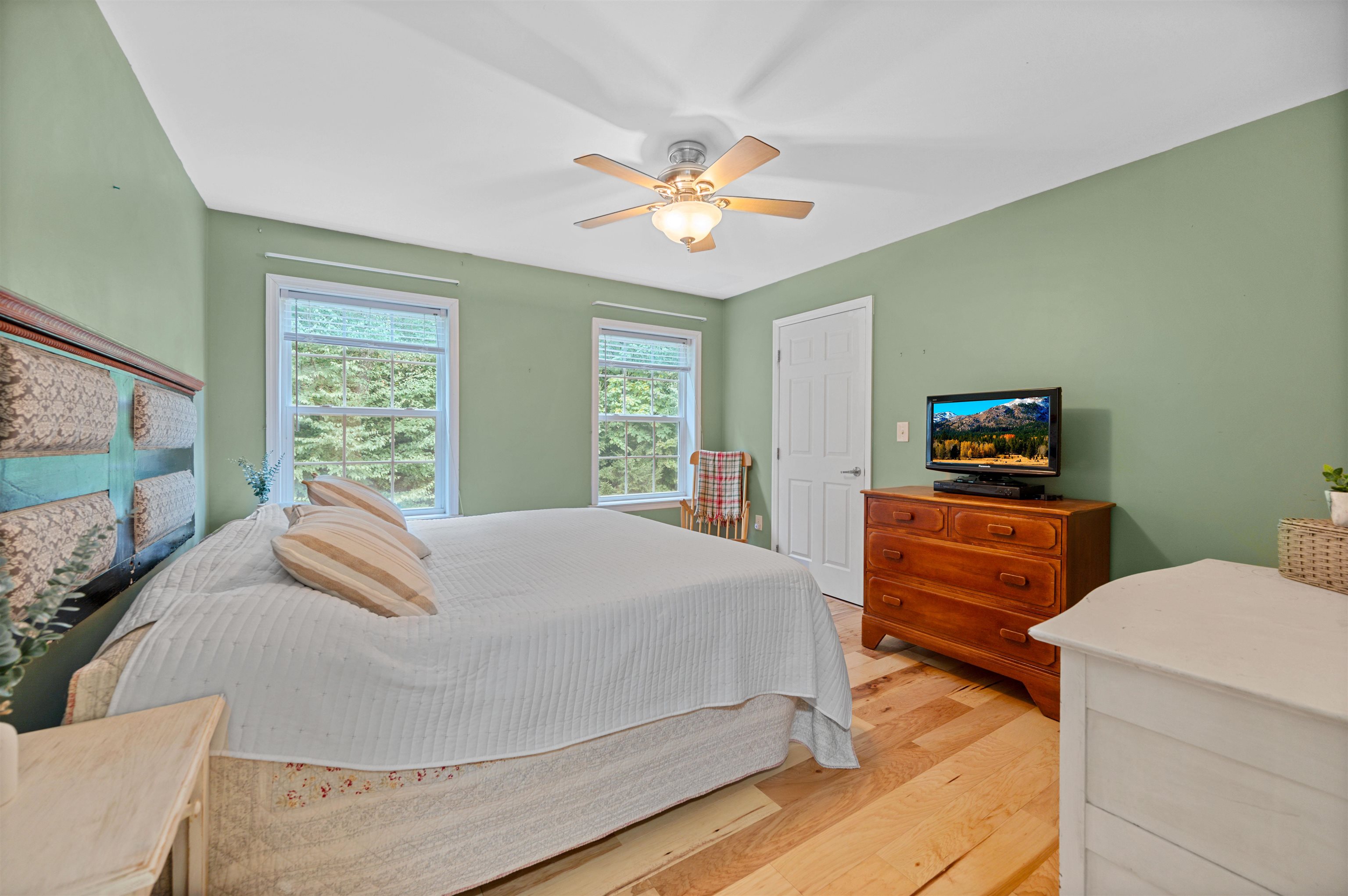 176 Pioneer Road Hinesburg, VT 05461 - Photo 31 of 60 Gallery Image 31