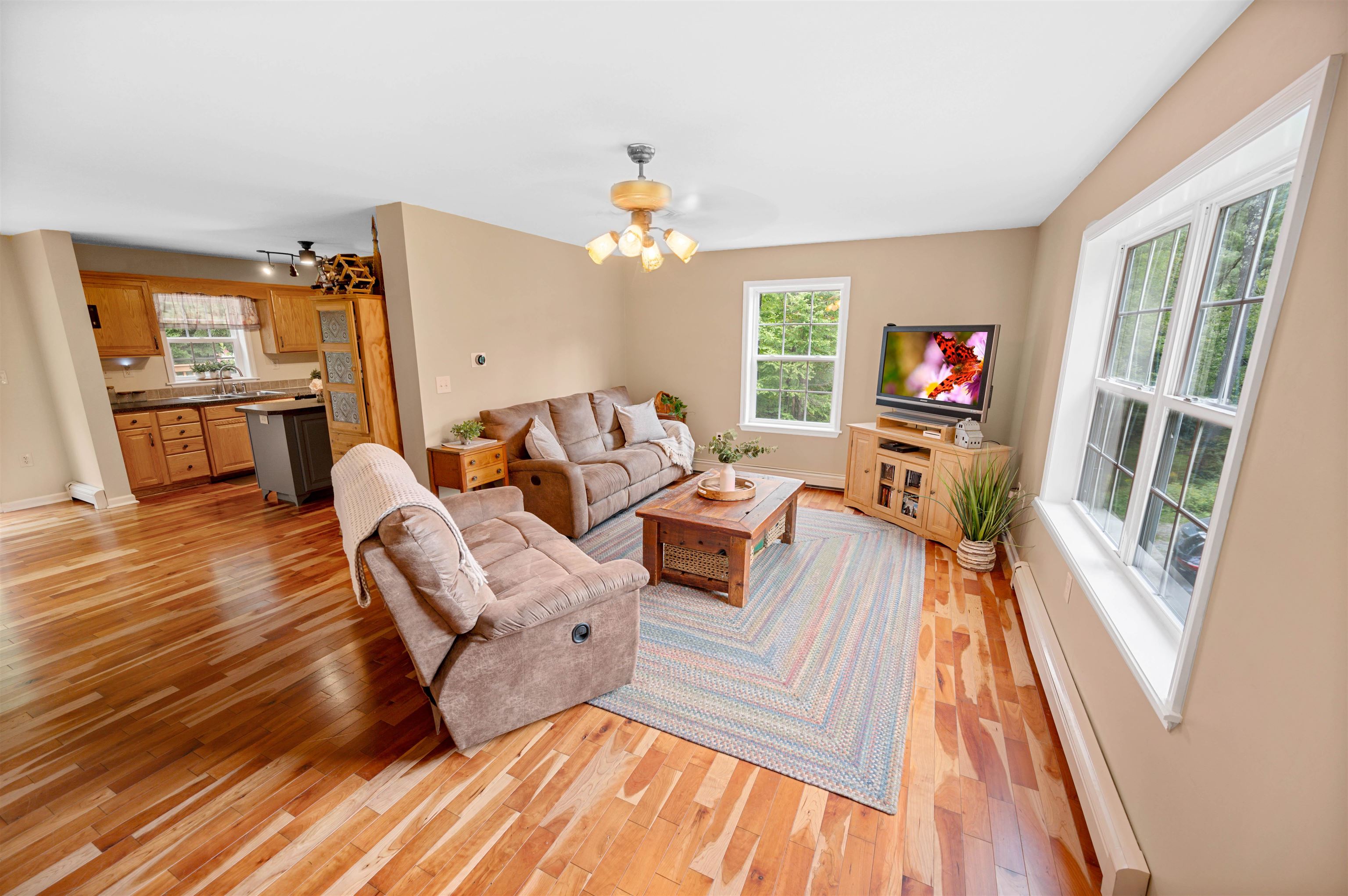 176 Pioneer Road Hinesburg, VT 05461 - Photo 9 of 60 Gallery Image 9