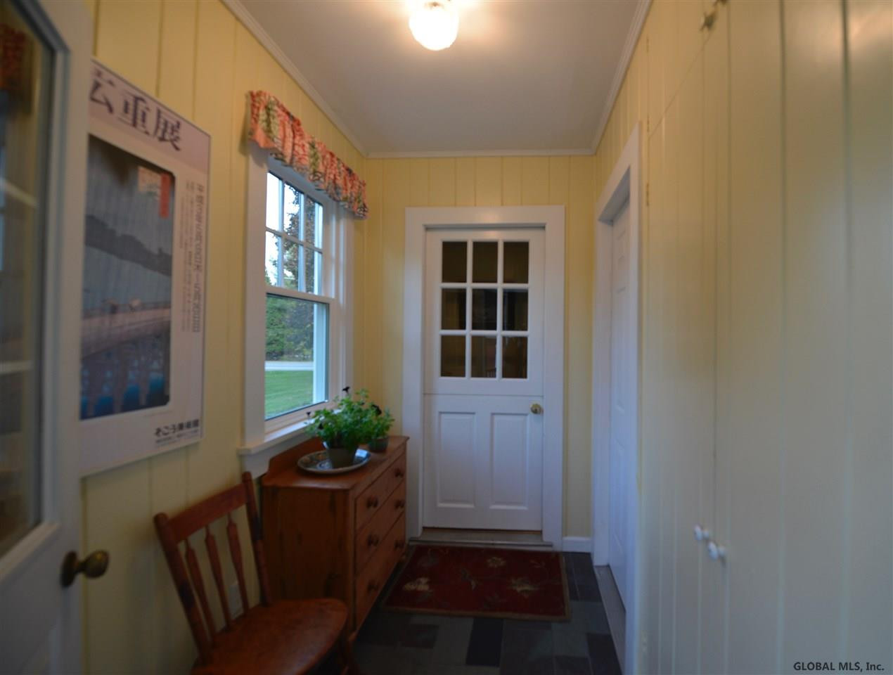19 Middleline Road Ballston, NY 12019 - Photo 4 of 25 Photo 4