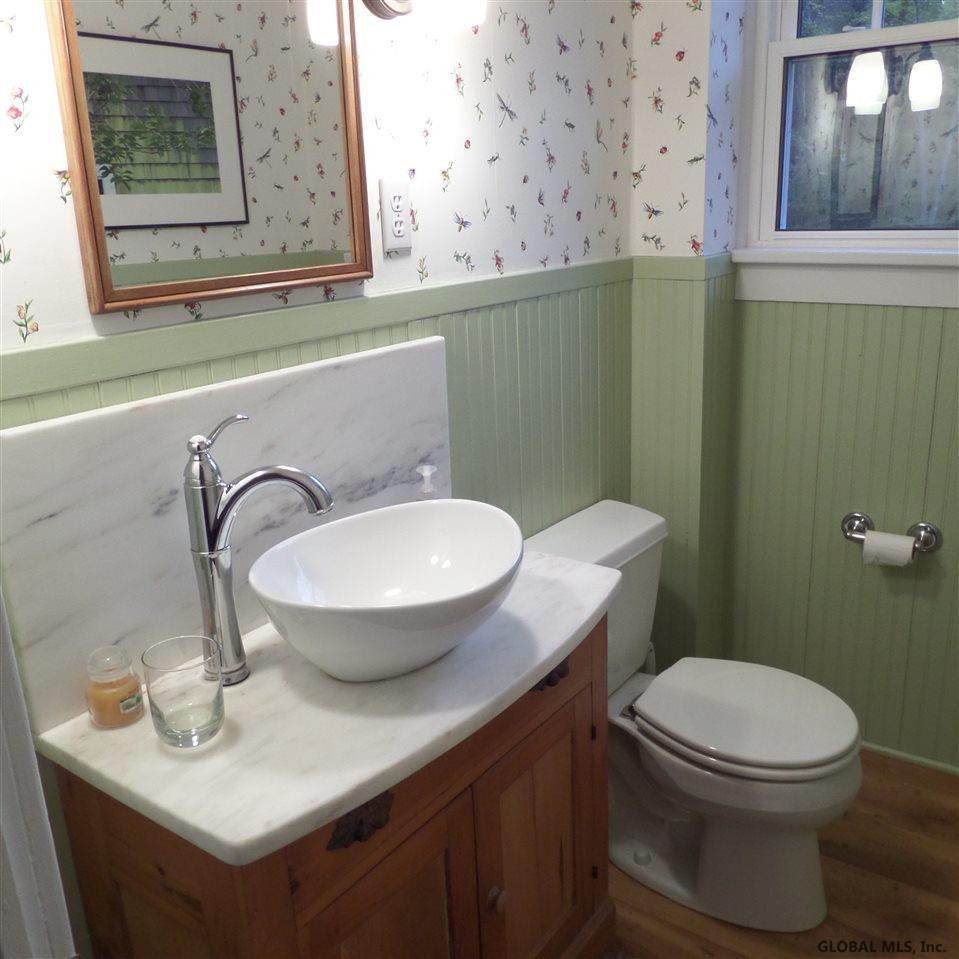 19 Middleline Road Ballston, NY 12019 - Photo 10 of 25 Photo 10