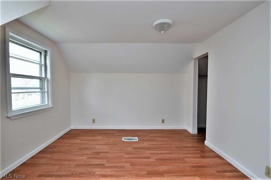 6714 Glenview Road Cleveland, OH 44143 - Photo 14 of 19 Gallery Image 14