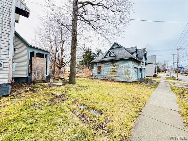 $84,000 | 501 Deer Street, Dunkirk, NY 14048