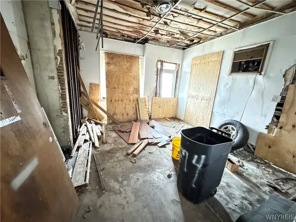 $84,000 | 501 Deer Street, Dunkirk, NY 14048