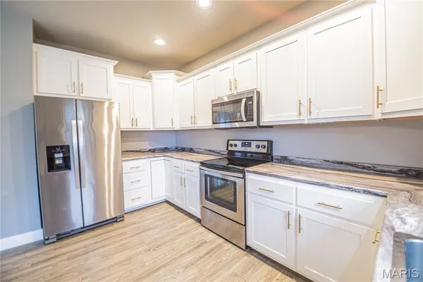 $269,900 | 724 State Hwy H, Neelyville, MO 63954