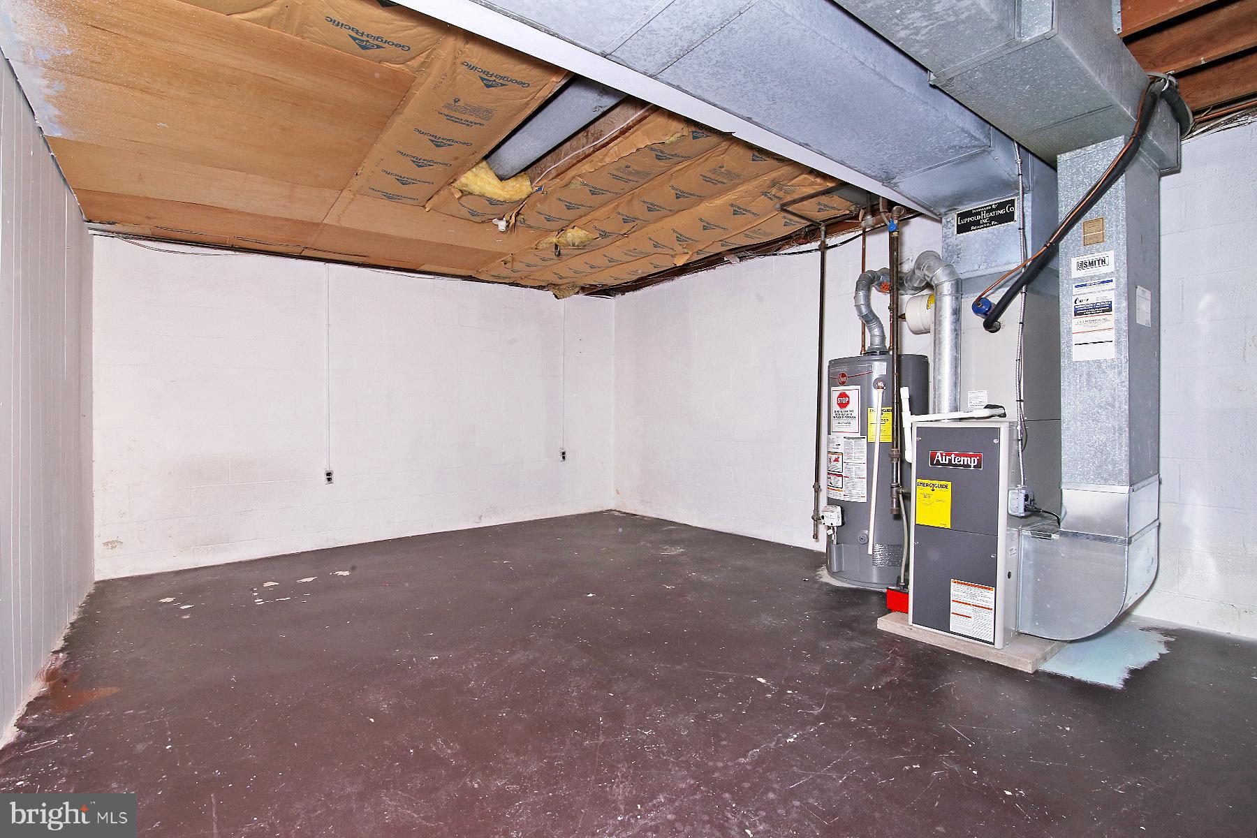 1217 Broadway Boulevard Reading, PA 19607 - Photo 24 of 35 a view of an outdoor space