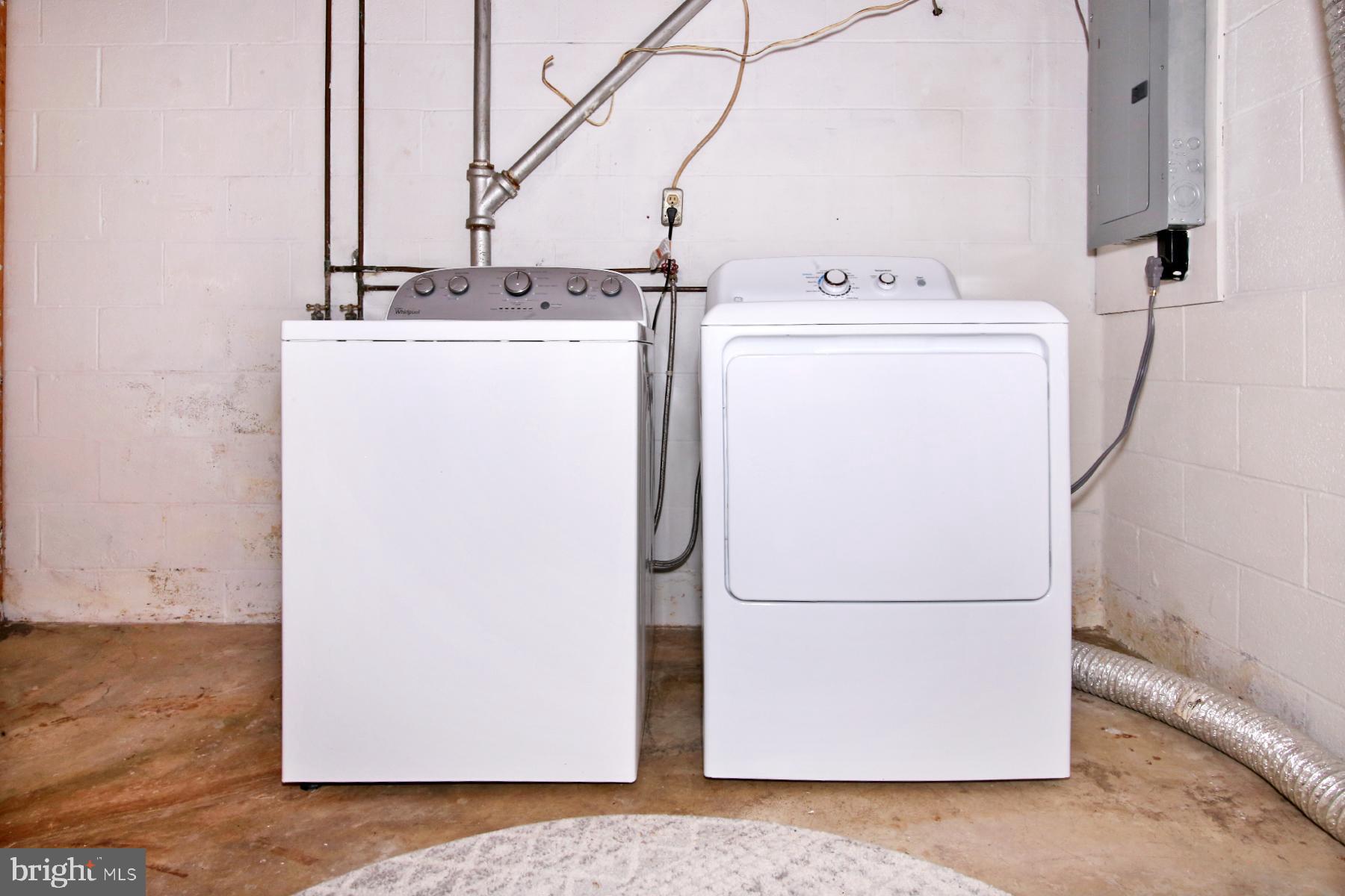 1217 Broadway Boulevard Reading, PA 19607 - Photo 26 of 35 a utility room with dryer and washer