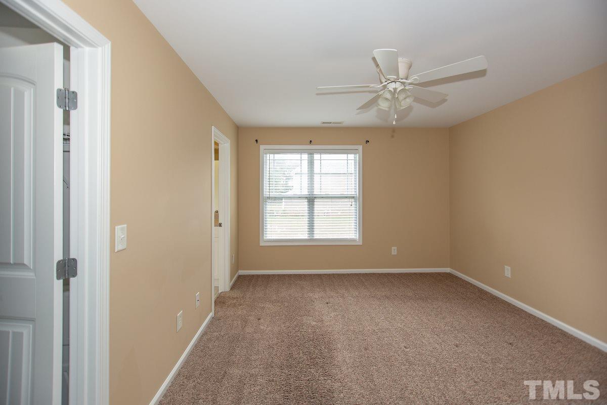 160 Pineland Circle Raleigh, NC 27606 - Photo 17 of 25