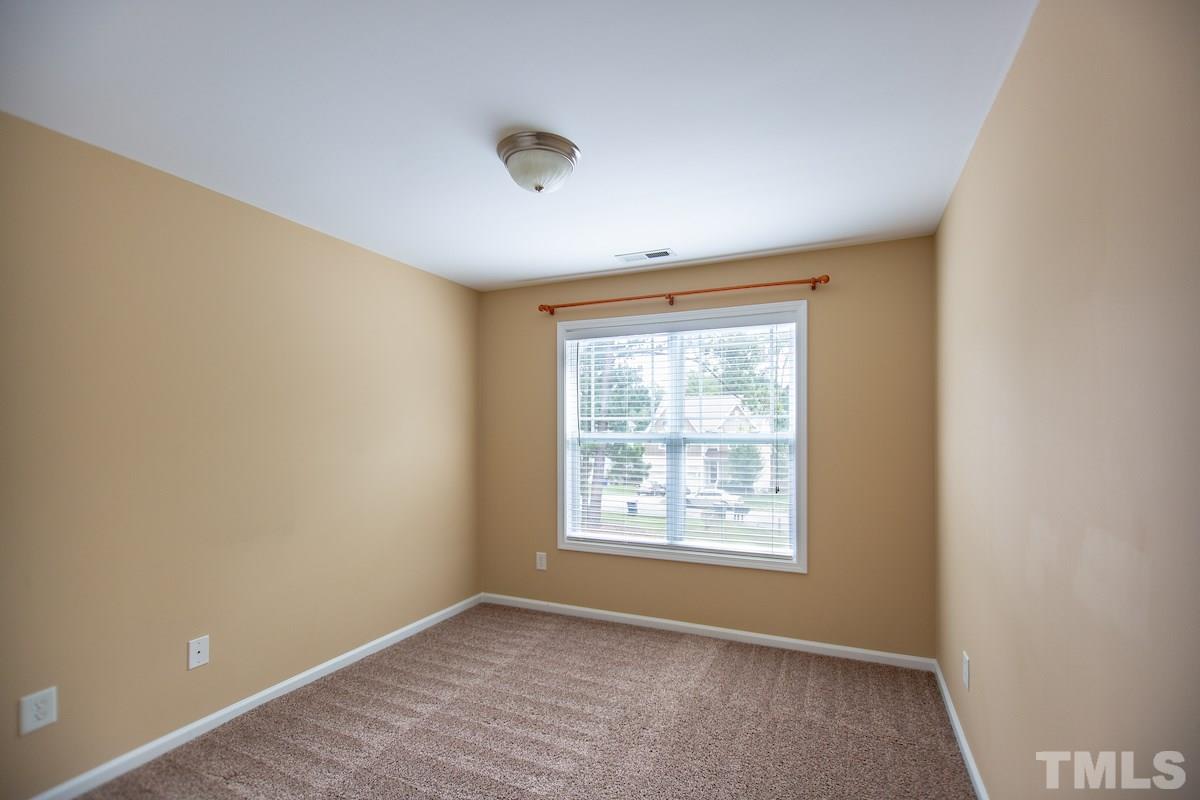 160 Pineland Circle Raleigh, NC 27606 - Photo 23 of 25