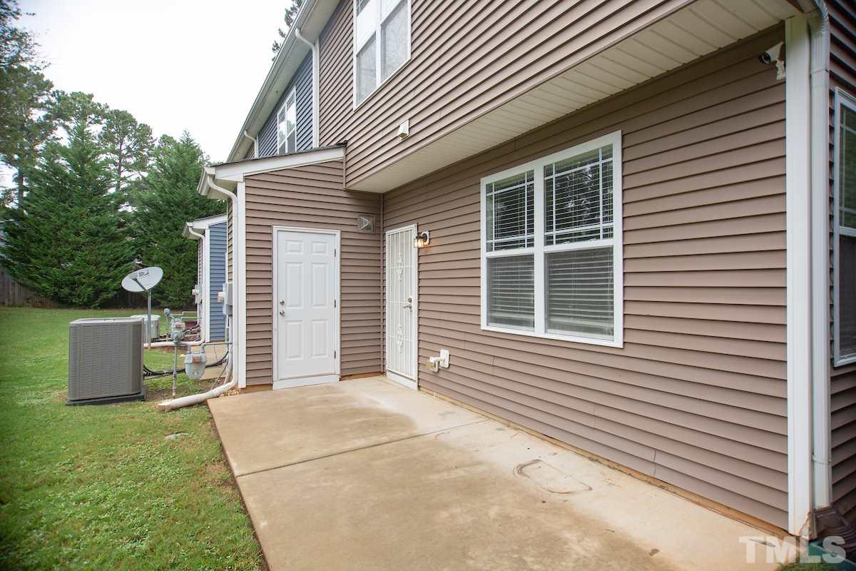 160 Pineland Circle Raleigh, NC 27606 - Photo 24 of 25