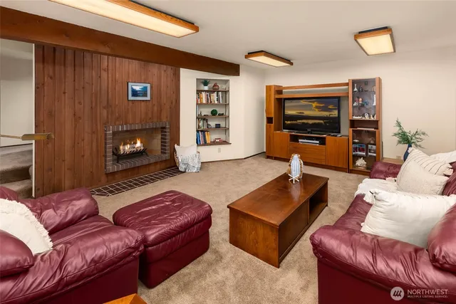 $2,099,950 | 7445 86th Avenue Southeast, Mercer Island, WA 98040