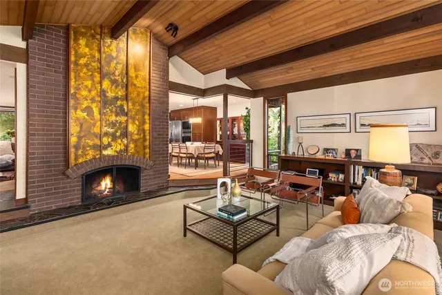 $2,099,950 | 7445 86th Avenue Southeast, Mercer Island, WA 98040