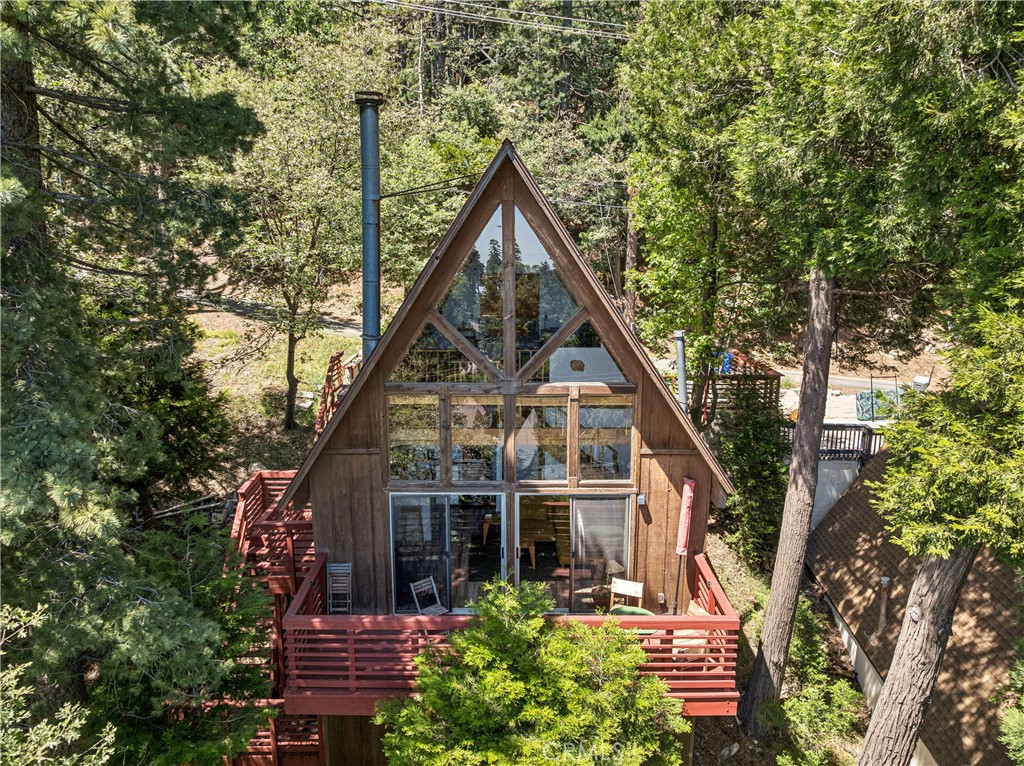 26631 Valley View Drive Rimforest, CA 92378 - Photo 34 of 38