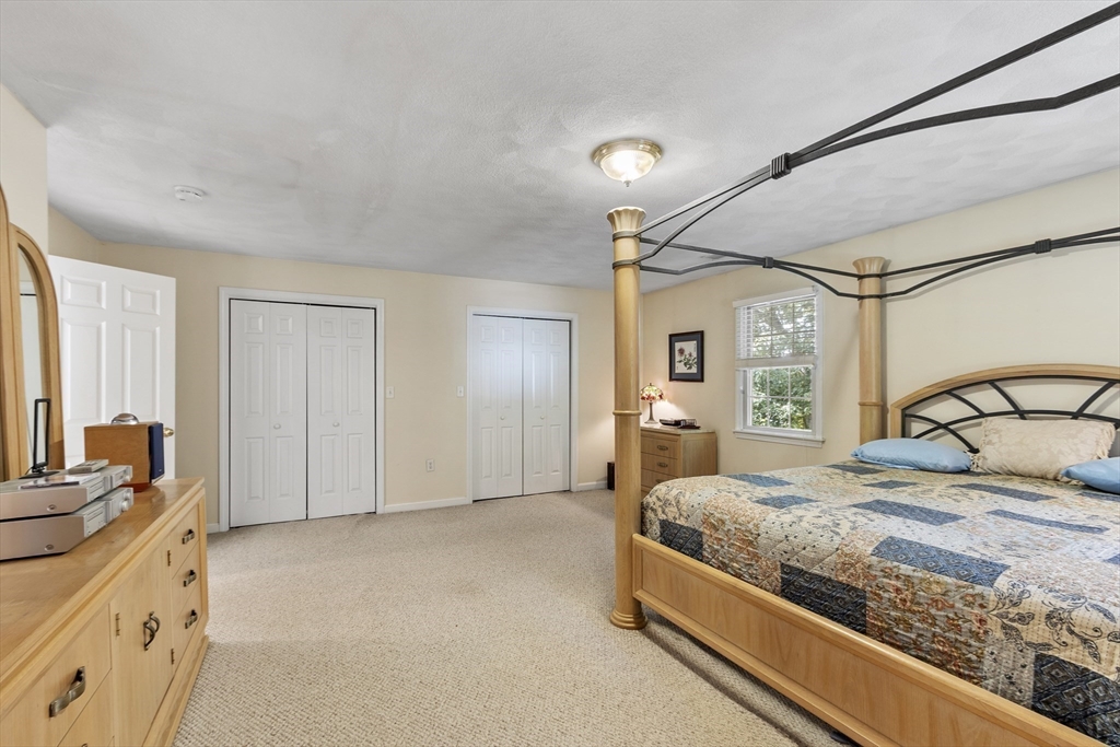 64 Harrison Avenue Wakefield, MA 01880 - Photo 18 of 37