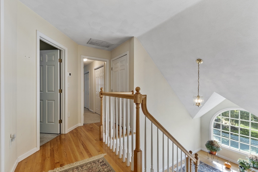 64 Harrison Avenue Wakefield, MA 01880 - Photo 20 of 37