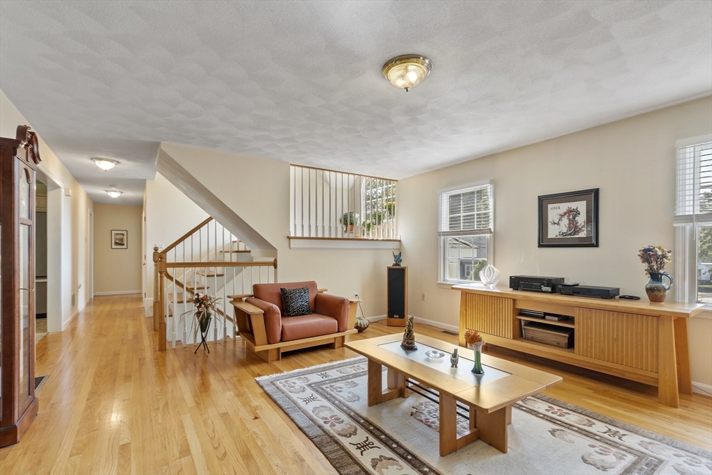 64 Harrison Avenue Wakefield, MA 01880 - Photo 2 of 37