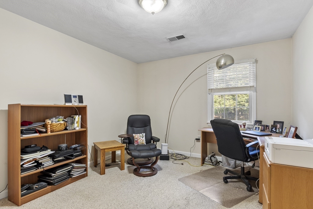 64 Harrison Avenue Wakefield, MA 01880 - Photo 22 of 37