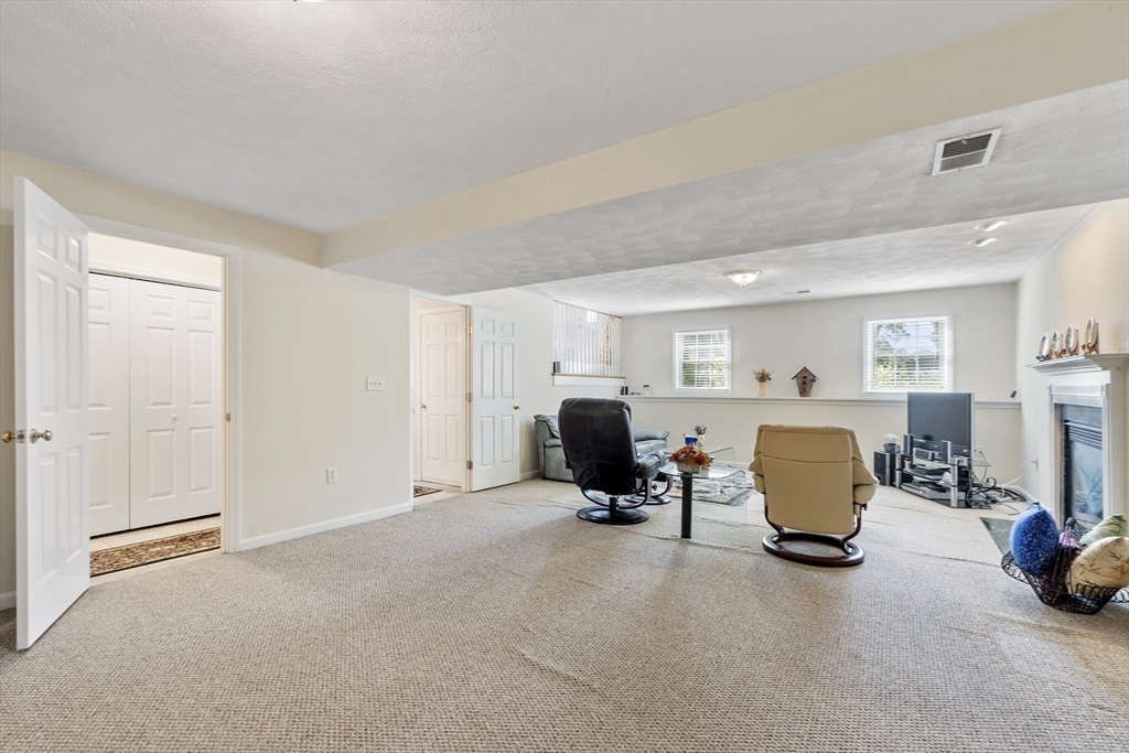 64 Harrison Avenue Wakefield, MA 01880 - Photo 26 of 37