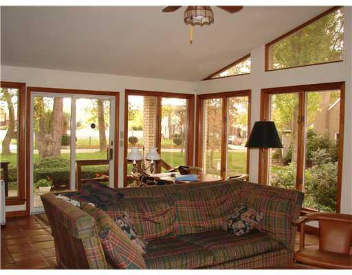 1070 Butler Road Springdale, PA 15144 - Photo 7 of 8 Den/Family/Great Room.