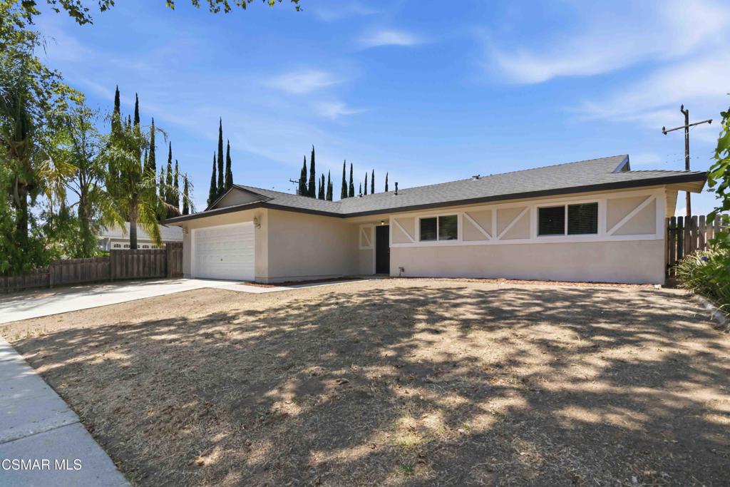 5735 Katherine Street Simi Valley, CA 93063 - Photo 3 of 30