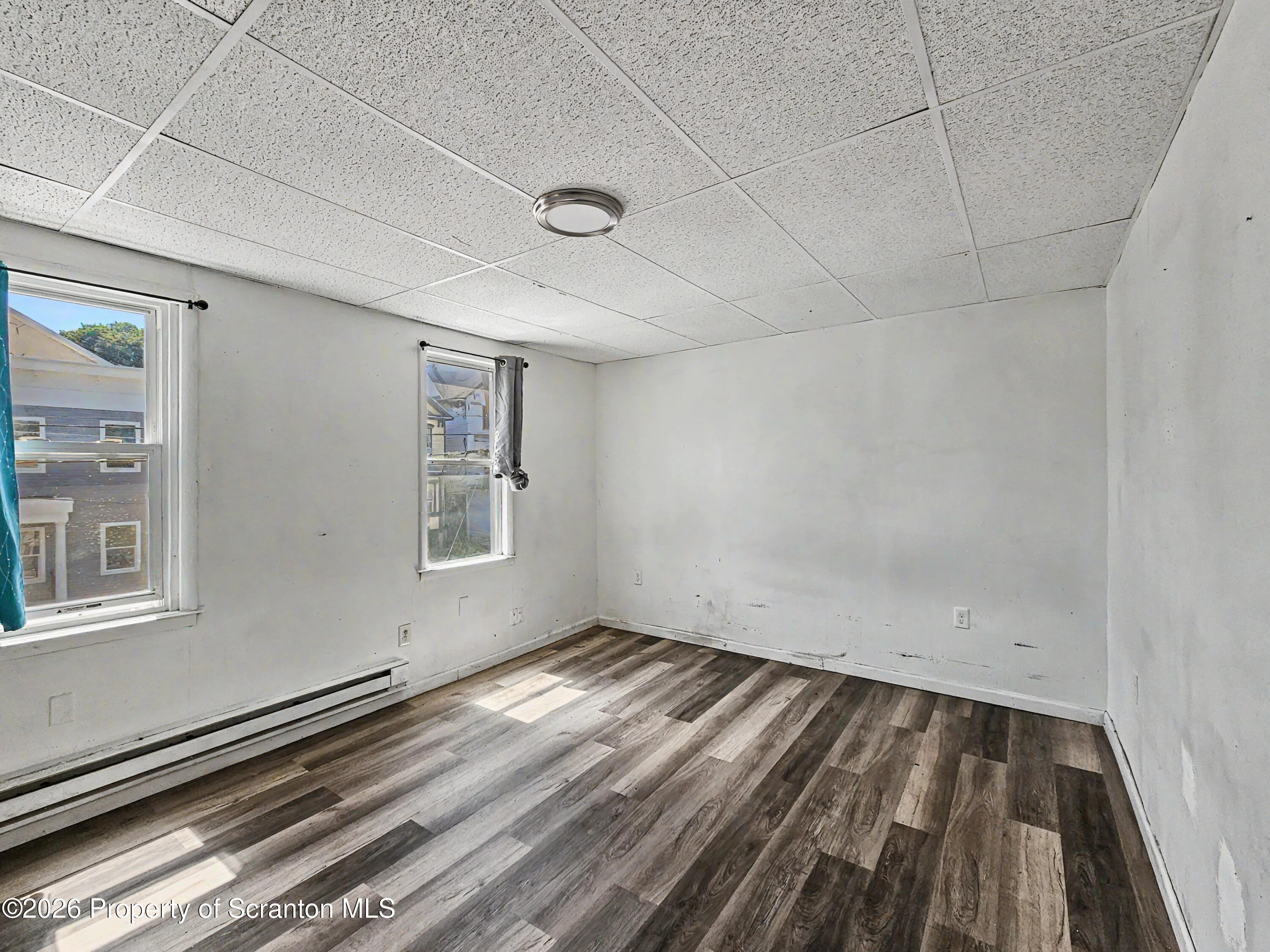 602 Prospect Avenue, Unit RIGHT Scranton, PA 18505 - Photo 10 of 14 Bed 4