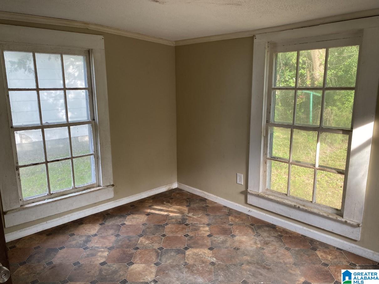 602 Southwest 5th Street Childersburg, AL 35044 - Photo 9 of 17