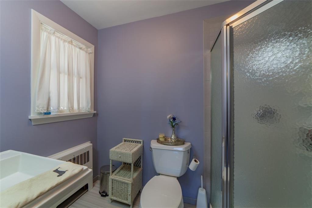 27 Factory Cove Road Boothbay Harbor, ME 04538 - Photo 13 of 32 Photo