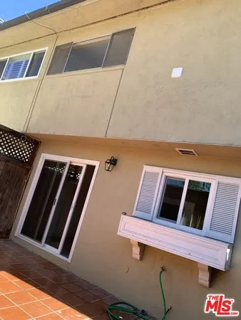 a view of an outdoor space