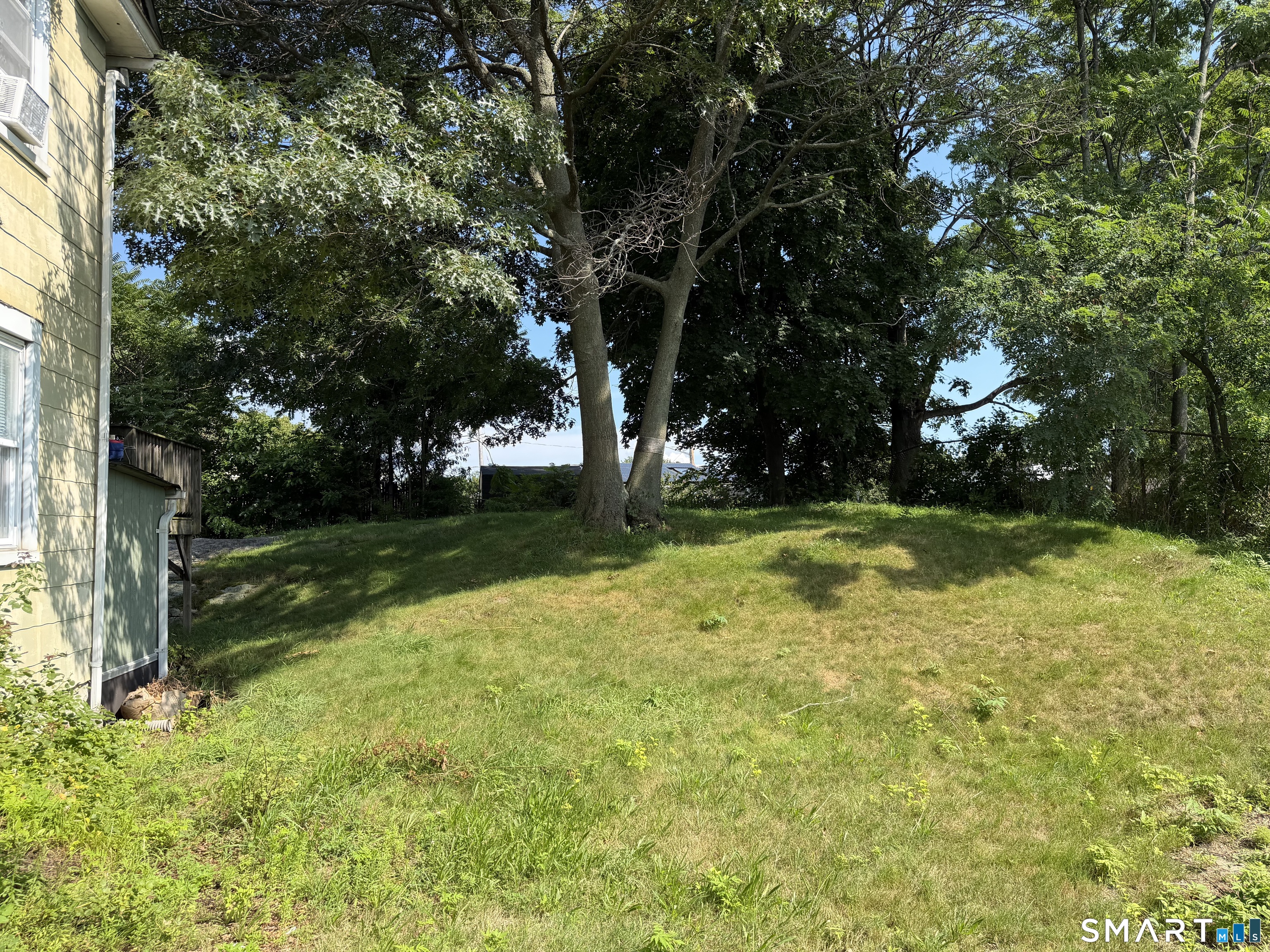 459 Honeyspot Road Stratford, CT 06615 - Photo 28 of 34