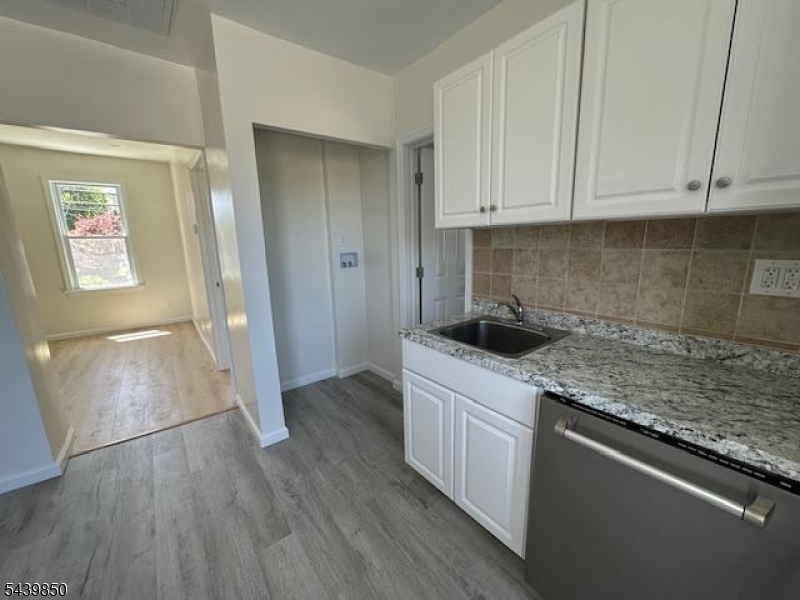 70 Chestnut Street, Unit 2 Garfield, NJ 07026 - Photo 4 of 14