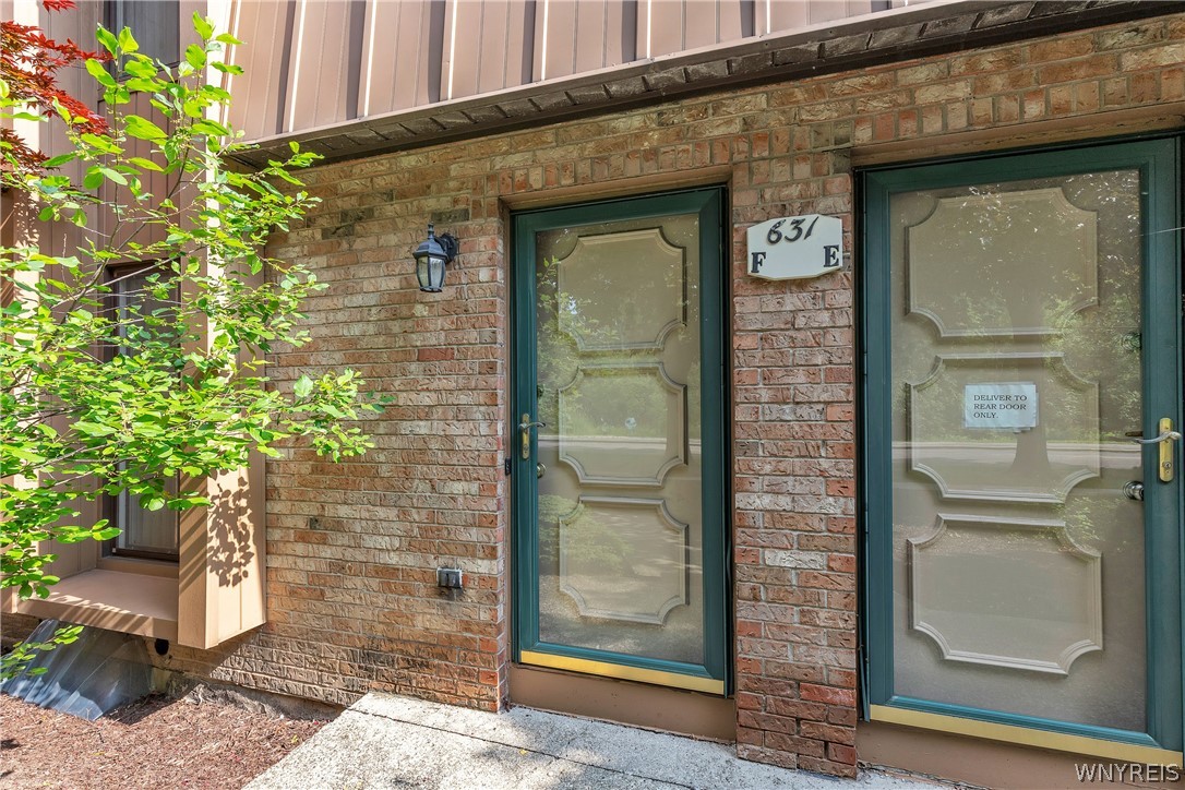 631 Skinnersville Road, Unit F Amherst, NY 14228 - Photo 3 of 36