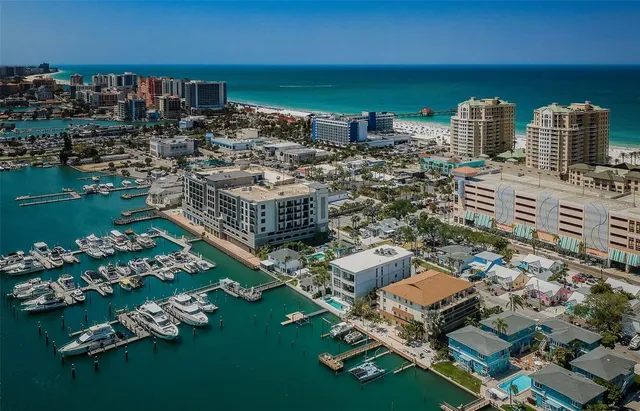 $1,324,000 | 479 East Shore Drive, Unit 8, Clearwater, FL 33767