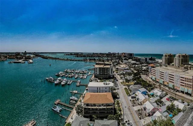 $1,324,000 | 479 East Shore Drive, Unit 8, Clearwater, FL 33767