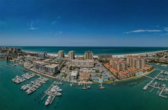 $1,324,000 | 479 East Shore Drive, Unit 8, Clearwater, FL 33767