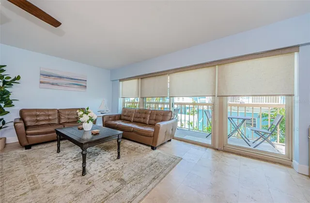 $1,324,000 | 479 East Shore Drive, Unit 8, Clearwater, FL 33767