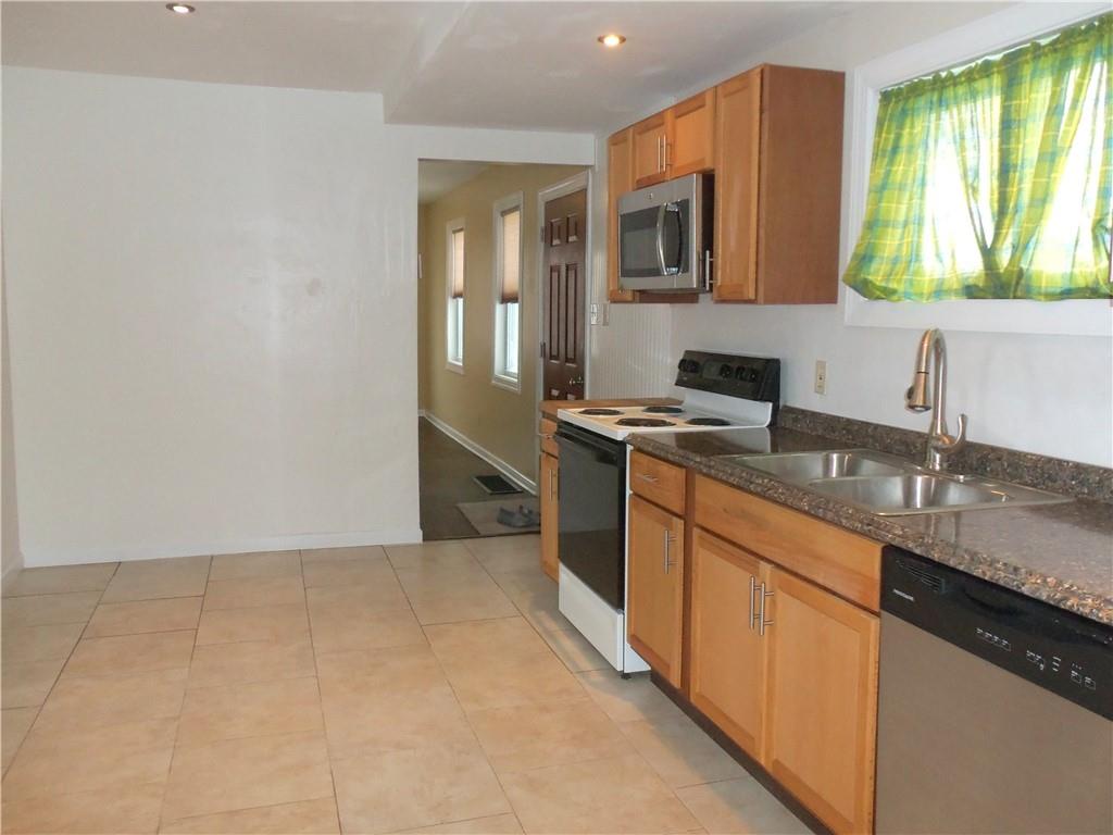 84 Beagle Club Road Washington, PA 15301 - Photo 4 of 25 Gallery Image 4
