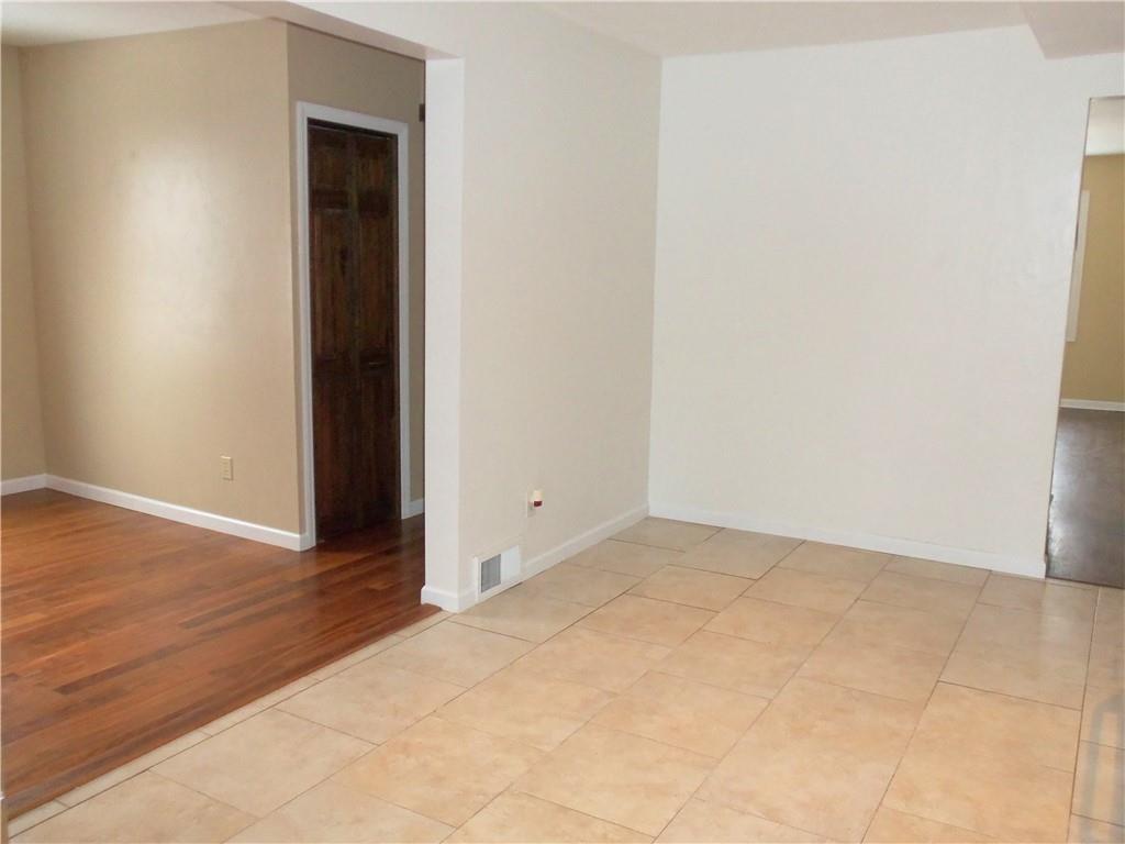 84 Beagle Club Road Washington, PA 15301 - Photo 6 of 25 Gallery Image 6