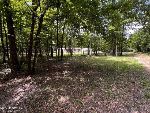 $219,000 | 7511 Midway Road, Raymond, MS 39154